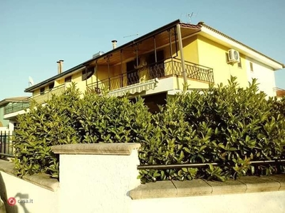 Casa Bi/Trifamiliare in Affitto in Montebianco 10 a Cassano all'Ionio