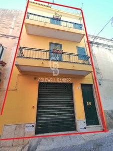 Casa indipendente in vendita a Ragusa - Zona: Centro