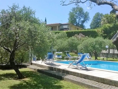 Casa Vacanze per un massimo di 6 persone. Giardino, terrazza,