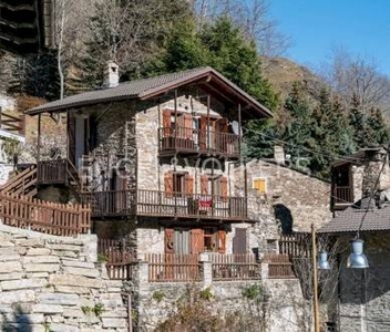 Graziosa Baita in alta montagna - Castelmagno