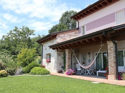 Raffinata,romantica,con piscina,panorama, Wifi,in collina a 10 minuti da Vicenza