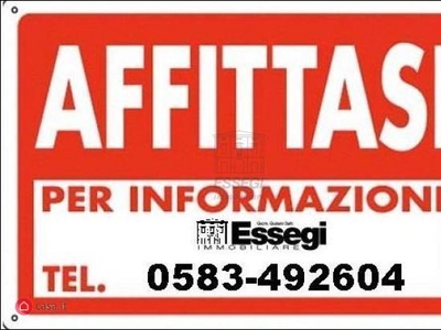 Ufficio in Affitto in a Lucca