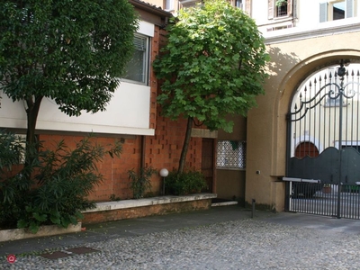 Ufficio in Affitto in Via Benedetto Croce a Brescia