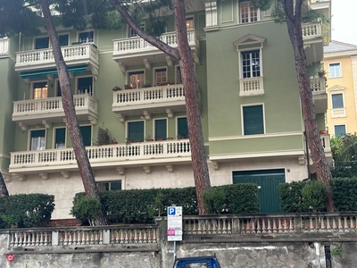 Appartamento in Affitto in Via Cesare Rossi a Genova