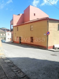 Appartamento in in vendita da privato a Cossoine via Pietro Basciu