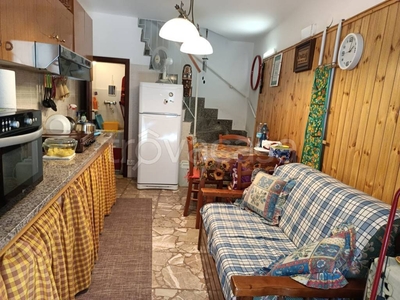 Appartamento in in vendita da privato a Francavilla di Sicilia via Monte Grappa, 18