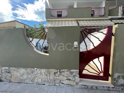 Appartamento in in vendita da privato a Nizza di Sicilia via Fratelli Bandiera, 3