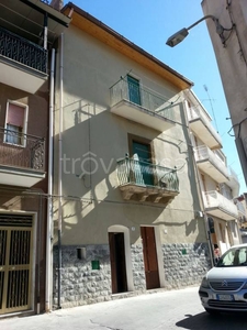 Appartamento in in vendita da privato a San Michele di Ganzaria via Sergente Traversa