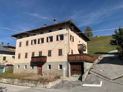 Appartamento in in vendita da privato a San Nicolò di Comelico via Monte Zovo
