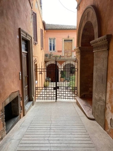 Appartamento in in vendita da privato a Todi via Santi Filippo e Giacomo, 19