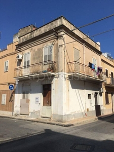 Appartamento in in vendita da privato ad Avola via Emanuele Filiberto, 14
