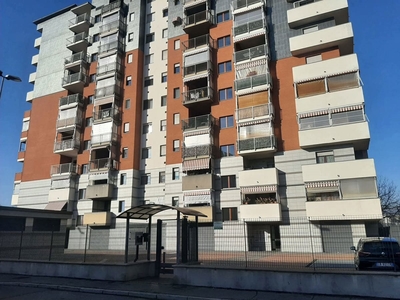Appartamento in Strada Del Portone, 35/10, Torino (TO)