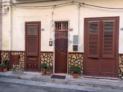 Appartamento in vendita a Bagheria via Cortile Zangara, 4