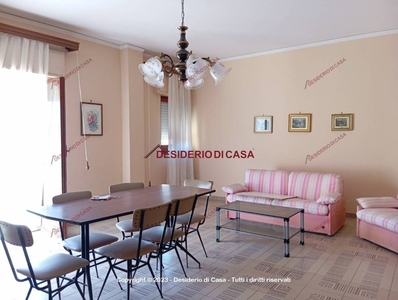 Appartamento in vendita a Bagheria via Dante Alighieri, 24