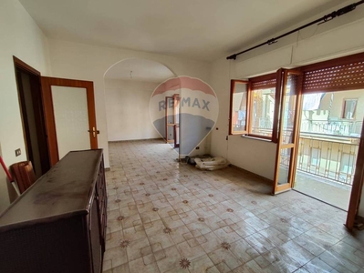 Appartamento in vendita a Bagheria via Pietro Gagliardo, 72