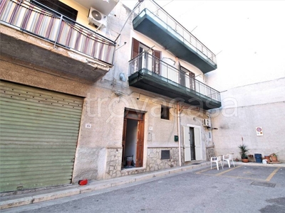 Appartamento in vendita a Bagheria via Raffaello Sanzio, 17