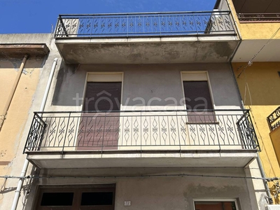 Appartamento in vendita a Barcellona Pozzo di Gotto via Mercurio, 72