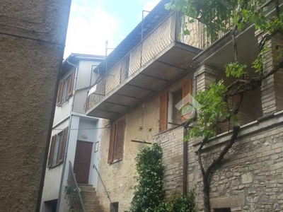 Appartamento in vendita a Bevagna via Sant'Agostino, 5