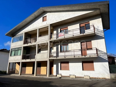Appartamento in vendita a Borgo Valbelluna via Renato De Bona, 13