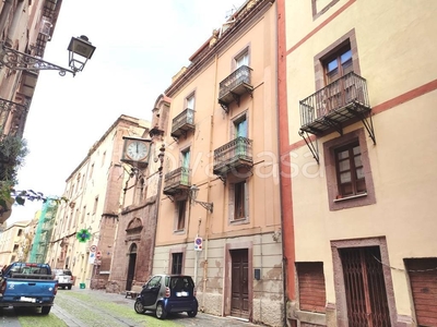 Appartamento in vendita a Bosa corso Vittorio Emanuele II