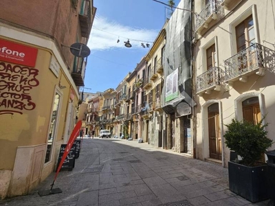 Appartamento in vendita a Cagliari corso Vittorio Emanuele ii, 148