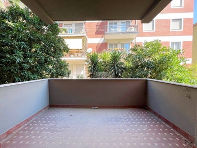 Appartamento in vendita a Cagliari piazza Lussemburgo, 2
