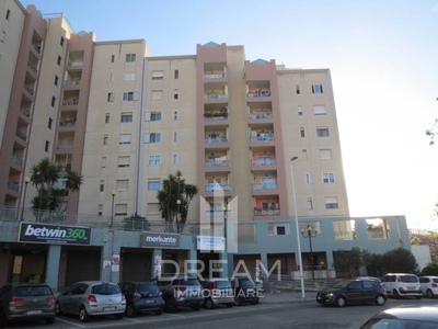 Appartamento in vendita a Cagliari via Alziator, 24