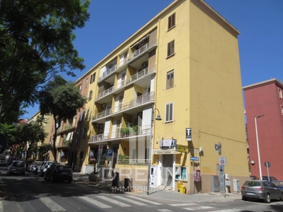 Appartamento in vendita a Cagliari via Dante Alighieri, 117