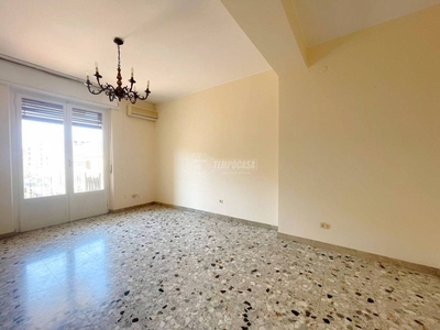 Appartamento in vendita a Cagliari via Salvatore Farina, 44