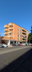 Appartamento in vendita a Cagliari viale Trieste