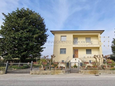 Appartamento in vendita a Cannara via Stazione, 52