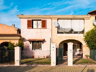 Appartamento in vendita a Capoterra via Elba, 28