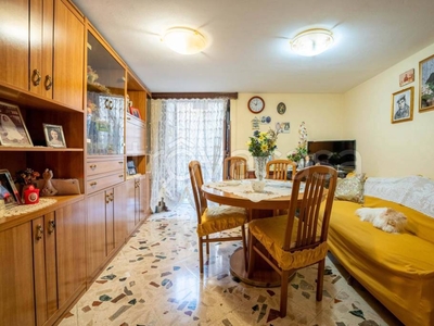 Appartamento in vendita a Cefalù via Francavilla, 47
