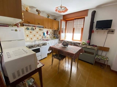 Appartamento in vendita a Challand-Saint-Victor frazione Villa, 124