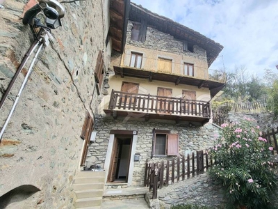 Appartamento in vendita a Châtillon frazione Cret De Breil, 22