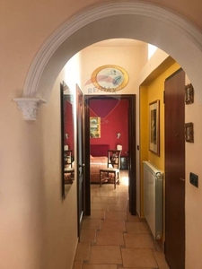 Appartamento in vendita a Chiaramonte Gulfi via Gulfi, 102