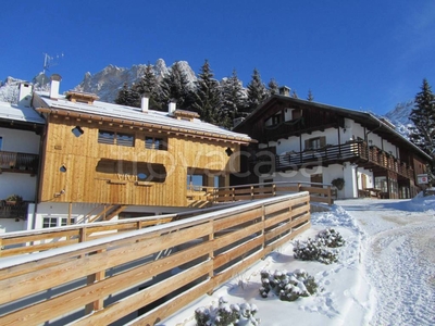 Appartamento in vendita a Cortina d'Ampezzo località Chiave, 44