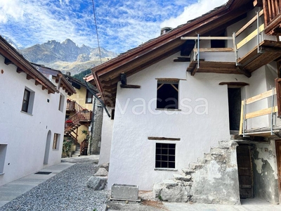 Appartamento in vendita a Courmayeur via Passerin d'Entreves