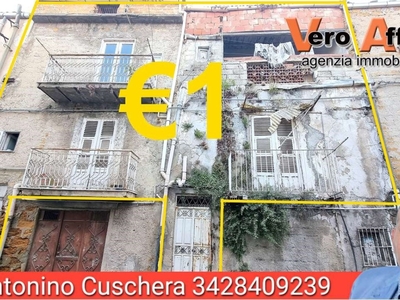 Appartamento in vendita a Favara via fonte canali 46