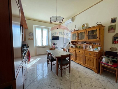 Appartamento in vendita a Foligno via Trasimeno, 13