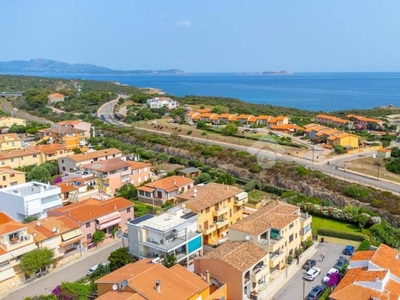 Appartamento in vendita a Golfo Aranci via Ettore Pais, 25