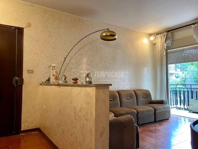 Appartamento in vendita a Gravina di Catania via Francia