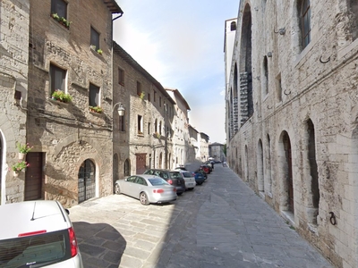 Appartamento in vendita a Gubbio gubbio Baldassini,48