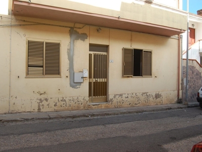 Appartamento in vendita a Iglesias iglesias Ancona,18