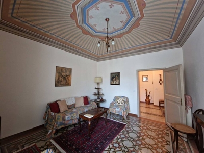 Appartamento in vendita a Lugnano in Teverina via Umberto I, 39