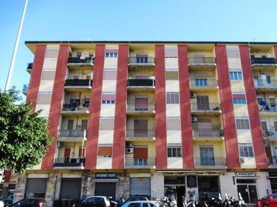 Appartamento in vendita a Messina largo Vincenzo La Rosa, 75