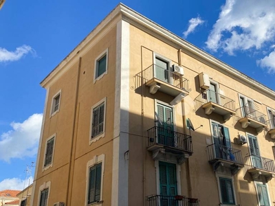 Appartamento in vendita a Messina via manzoni