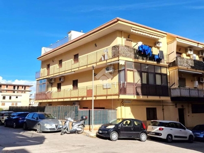 Appartamento in vendita a Misilmeri via Federico de Roberto, 57