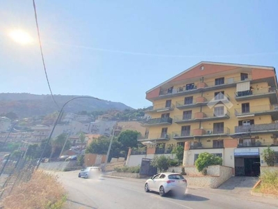 Appartamento in vendita a Monreale via Circonvallazione, 77