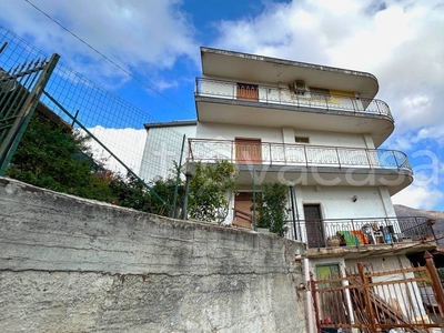 Appartamento in vendita a Monreale via s.m. 22